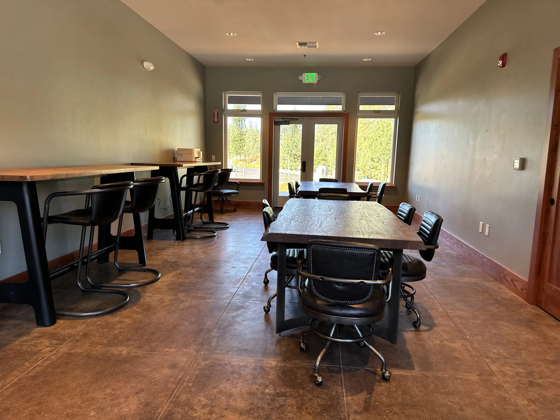 Business center workspace inside the lodge at Grass Valley RV Resort